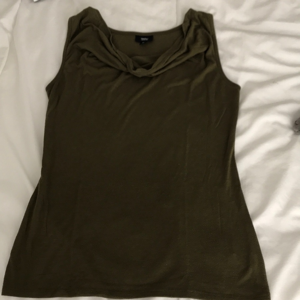 Tank Top Bundle - Picture 6 of 8